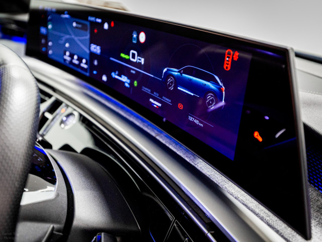 Image for 2025 Peugeot 5008 E-GT 73kWh 210PS - 7 Seats