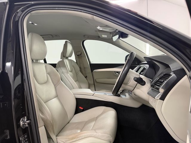 Image for 2018 Volvo XC90 **7 SEATS **MULTIPLE SERVICE HISTORY **LANE ASSIST **CORNERING HEADLIGHTS **CRUISE CONTROL **ELECTRIC MEMORY SEATS **HEATED SEATS **TOUCHSCREEN RADIO **SPEED SIGN ASSIST **COLLISION AVOIDANCE SENSORS 