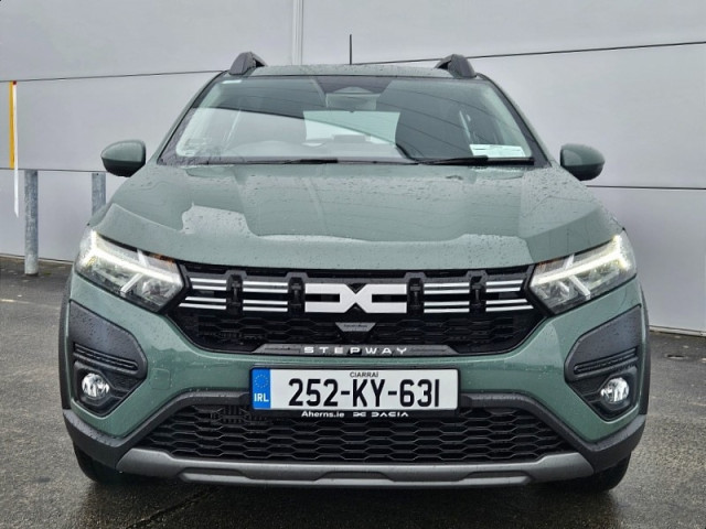 Image for 2025 Dacia Sandero Stepway Expression TCE 90