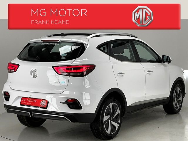 Image for 2022 MG ZS ZS SR EXCLUSIVE EV 176 PS 5DR AUTO**Digital Dash**Sunroof**Multifunctional Steering Wheel**360° Reverse Camera**Keyless Entry & Start**Sat Navigation**Apple CarPlay**Leather Seats**Heated Seats**