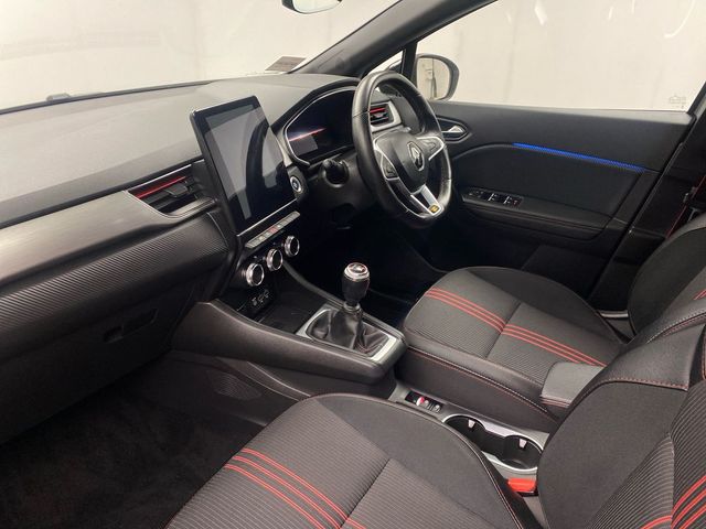 Image for 2023 Renault Captur TCe 90 RS Line