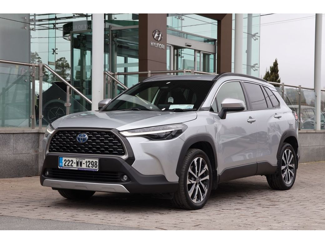 Image for 2022 Toyota Corolla LUNA Cross Hybrid