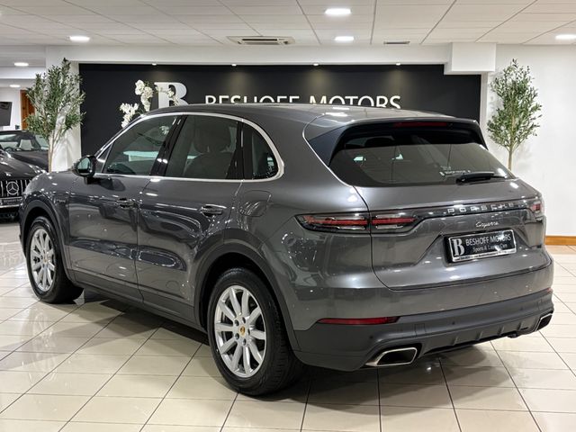 Image for 2022 Porsche Cayenne 3.0 V6 E-HYBRID=1 OWNER//IRISH JEEP//€150 ROAD TAX=FULL PORSCHE SERVICE HISTORY=TAILORED FINANCE PACKAGES AVAILABLE=TRADE IN'S WELCOME