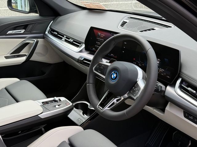 Image for 2026 BMW iX1 eDrive20 M Sport
