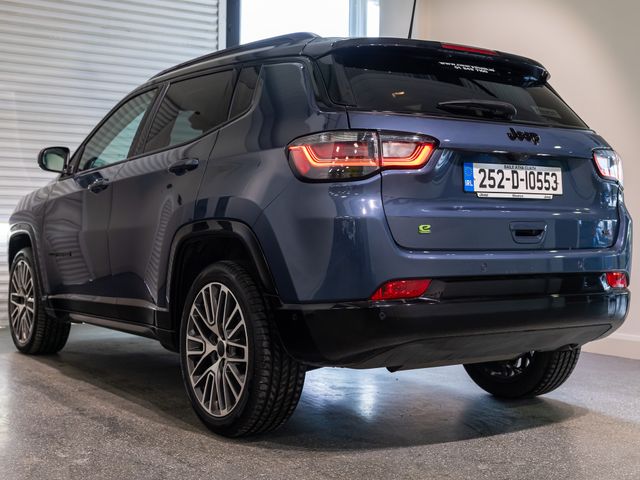 Image for 2025 Jeep Compass Summit E Hybrid 1 5 130HP