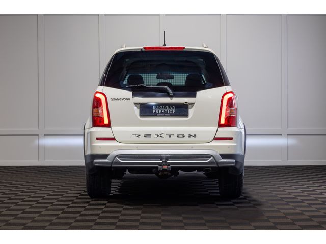 Image for 2019 Ssangyong Rexton RX220 EX 2 Seat Commercial