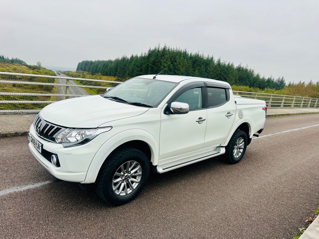 Image for 2018 Mitsubishi L200 DI-D 4WD BARBARIAN DCB