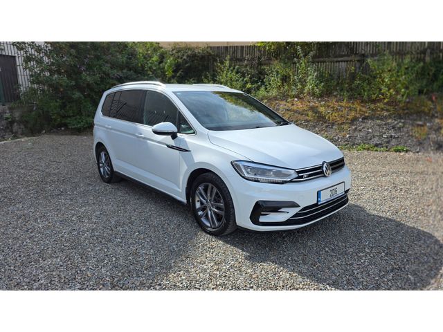 Image for 2016 Volkswagen Touran 1.4 TSI Auto 7 Seater R Line 