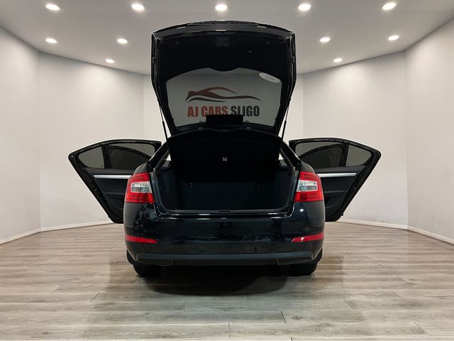 Image for 2016 Skoda Octavia 1.6 TDI SE BUSINESS 11 110PS 5DR