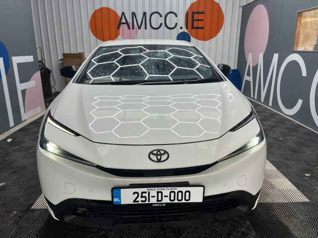 Image for 2025 Toyota Prius 2025 TOYOTA PRIUS X 5D 1.8 AUTOMATIC / CRUISE CONTROL / REVERSE CAMERA/ PADDLE SHIFTER AND MORE