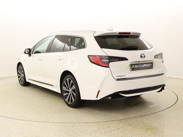 Image for 2021 Toyota Corolla 2.0 Hybrid Luna Sport Hatchback