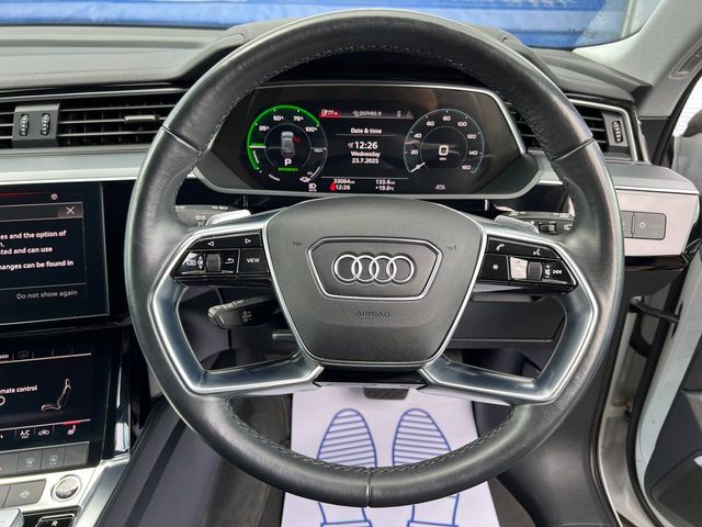 Image for 2021 Audi e-tron 50 QUATTRO // BANG & OLUFSEN // ADAPTIVE AIR SUSPENSION // LEATHER HEATED POWERED SEATS