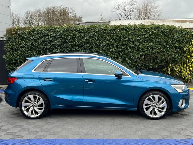 Image for 2021 Audi A3 ADVANCE 1.0 TFSI // APPLE CARPLAY/ANDROID AUTO // 18" DIAMOND CUT ALLOYS // POWERED & HEATED SEATS