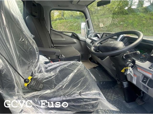 Image for 2026 Mitsubishi Canter 3C13 THOMPSON TIPPER