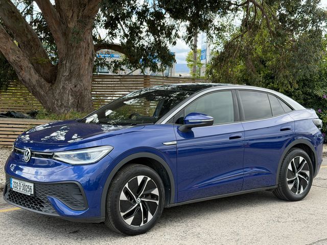 Image for 2023 Volkswagen ID.5 TECH PRO PERFORMANCE. 77KWH. PAN ROOF. HEAD-UP DISPLAY