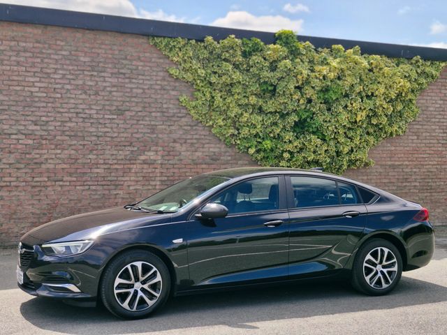 Image for 2018 Opel Insignia 1.6 CDTi SC Grand Sport 136PS FINANCE AVAILABLE