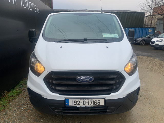 Image for 2019 Ford Transit Custom 2.0 TDCI 105 PS SWB // PRICE EXCL. VAT // LOW MILEAGE // GREAT CONDITION // 07/26 CVRT // ONE OWNER // 