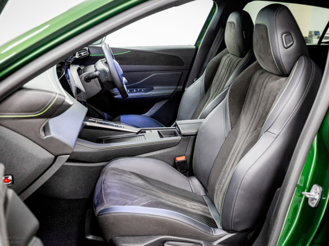 Image for 2024 Peugeot 308 E-GT 54kWh 155HP