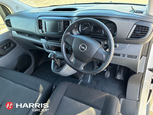 Image for 2022 Opel Vivaro L2H1 1.5 @ HARRIS RETAIL 