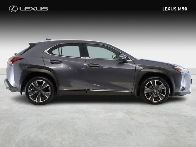 Image for 2023 Lexus UX 250H Dynamic