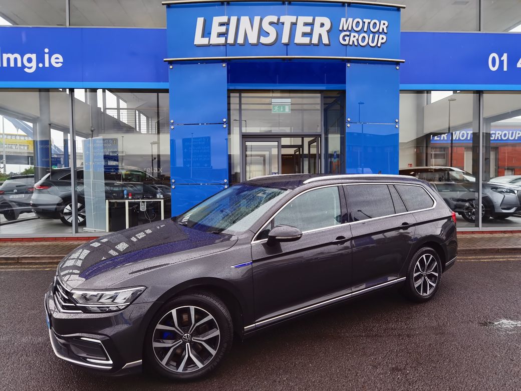 Image for 2022 Volkswagen Passat 1.4 GTE DSG AUTOMATIC PETROL PLUG-IN HYBRID - FINANCE AVAILABLE - CALL US TODAY ON 01 492 6566 OR 087-092 5525