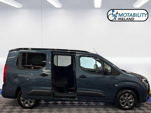 Image for 2025 Opel Combo Wheelchair Accessible