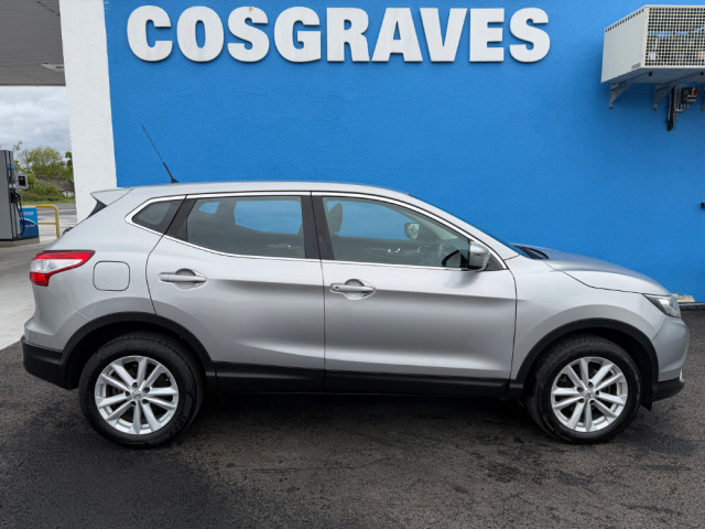 Image for 2017 Nissan Qashqai 1.5 DCI Acenta 110PS 5DR * REVERSING CAMERA / BLUETOOTH * 