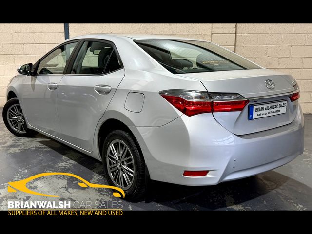 Image for 2019 Toyota Corolla 1.33 LUNA SPORT 4DR