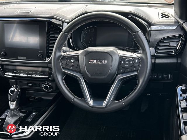 Image for 2025 Isuzu D-MAX LS Crew Cab