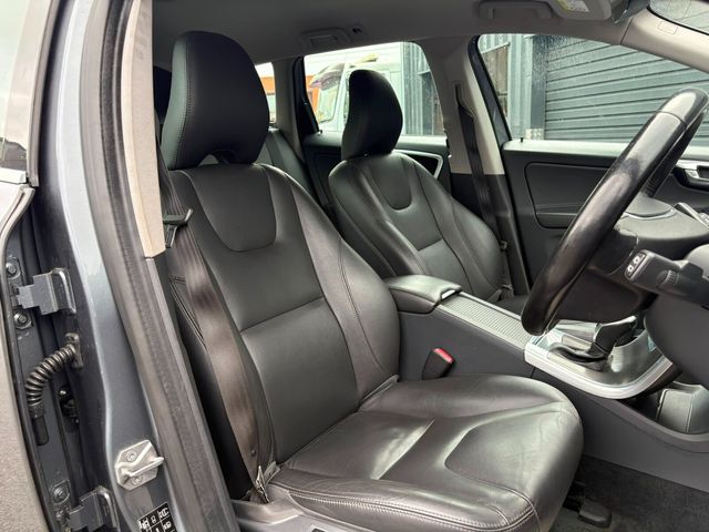 Image for 2016 Volvo XC60 D4 (190hp) FWD SE LUX Geartronic