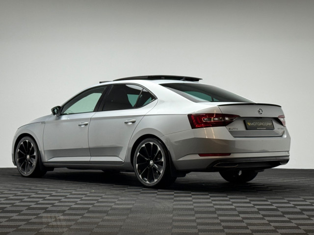 Image for 2019 Skoda Superb SPORTLINE 2.0 TDI *PAN ROOF*