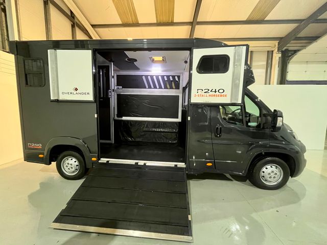 Image for 2022 Peugeot Boxer Overlander R240