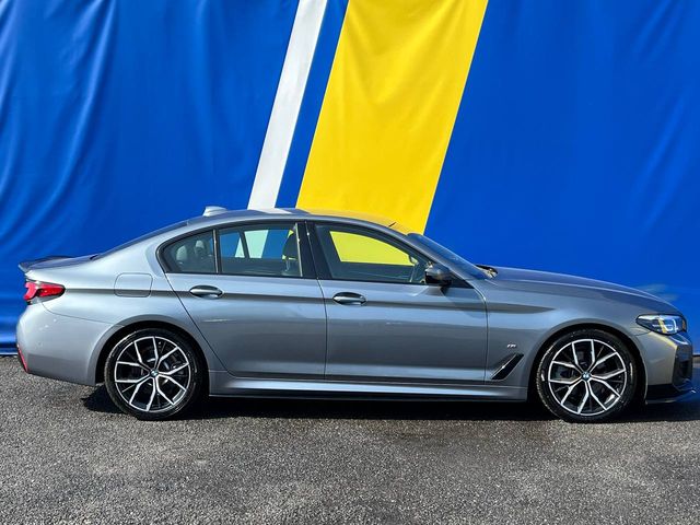 Image for 2022 BMW 5 Series 520D M-SPORT COMPETITION XDRIVE AUTO // LEATHER HEATED SEATS // APPLE CARPLAY/ANDROID AUTO // 19" M-SPORT ALLOYS