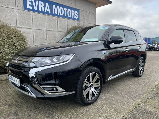 Image for 2019 Mitsubishi Outlander PHEV 4WD G AUTOMATIC 2.4 PETROL HYBRID //HIGH SPEC//HALF LEATHER HEATED SEATS//HEATED STEERING WHEEL//ADAPTIVE CRUISE CONTROL//REVERSE CAMERA//
