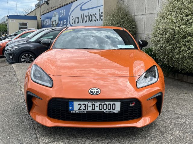 Image for 2023 Toyota GR86 RZ LIMITED 10TH ANNIVERSARY MANUAL 2.4 PETROL //REVERSE CAMERA//KEYLESS ENTRY//HEATED SEATS//