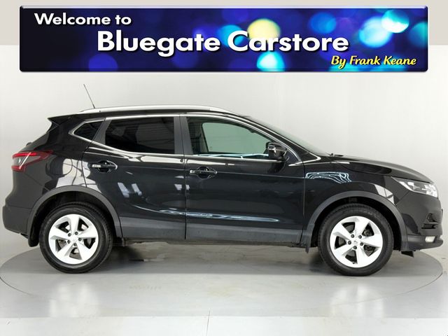 Image for 2020 Nissan Qashqai 1.7 DSL SE 4X4**PANORAMIC ROOF**MULTIFUNCTIONAL STEERING WHEEL**DUAL CLIMATE CONTROL**DIGITAL MEDIA DISPLAY**ELECTRIC HANDBRAKE**BLACK CLOTH INTERIOR**REVERSE CAMERA**FINANCE AVAILABLE**