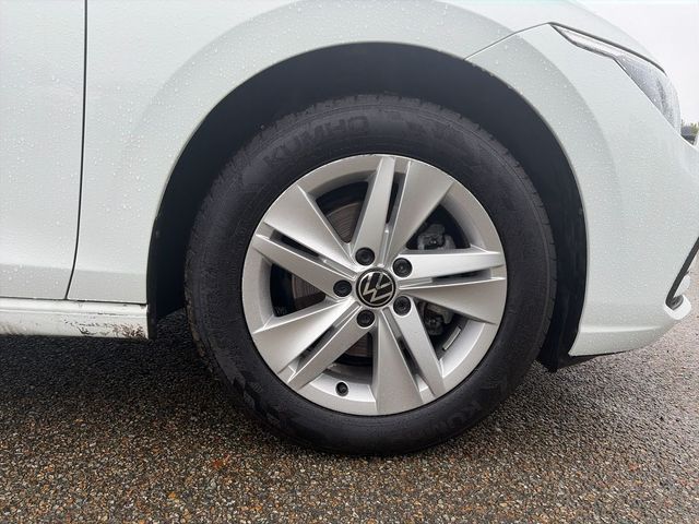 Image for 2024 Volkswagen Golf LIFE 1.0 TSI 110HP MANUAL