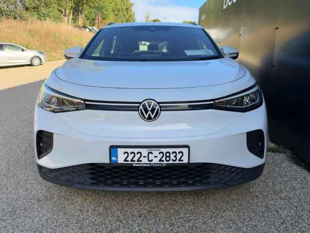 Image for 2022 Volkswagen ID.4 LIFE 77KWH AUTO 5DR // 07/28 NCT // SAT NAV, HEATED SEATS AND PARKING SENSORS // ONE OWNER // STUNNING CONDITION // SOH/SOFTWARE UPDATES DONE IN VW // 