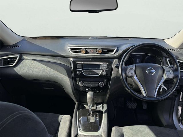 Image for 2015 Nissan X-Trail 1.6 DSL SV CVT 7 Seat 5DR Auto