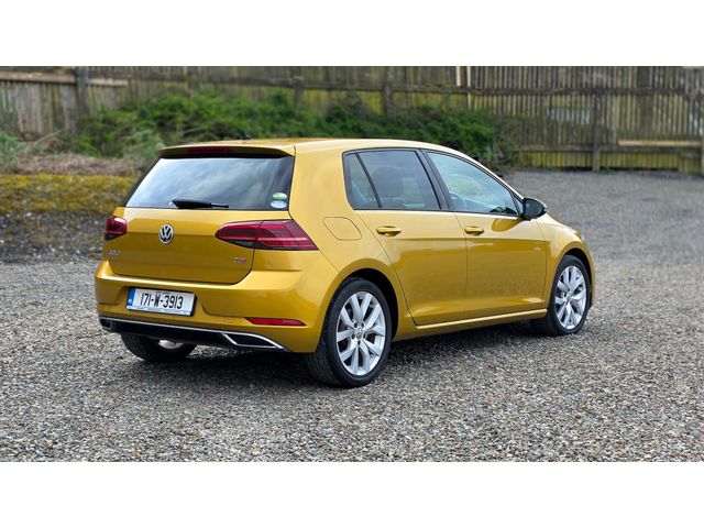 Image for 2017 Volkswagen Golf Highline
