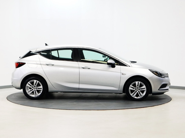 Image for 2017 Vauxhall Astra *71* TECH LINE ECOTEC S/S