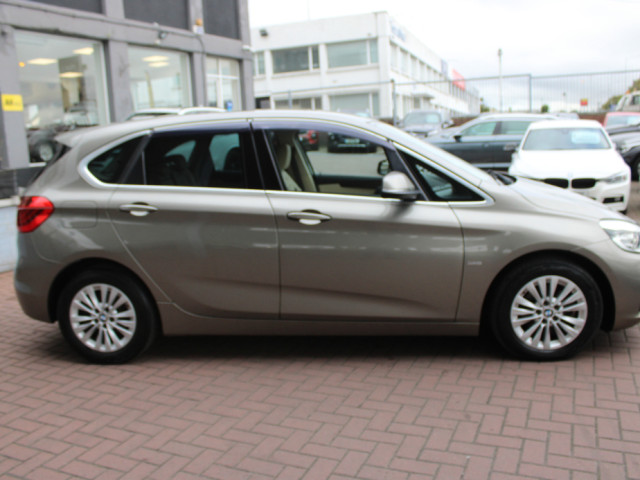 Image for 2018 BMW 2 Series 2.0D SE LUXURY PLUS 180BHP 5DR ESTATE AUTOMATIC // IMMACUALTE CONDITION // BUY WITH CONFIDENCE AA AND SIMI APPROVED DEALER 2025 // FINANCE ARRANGED // ALL TRADE INS WELCOME // 