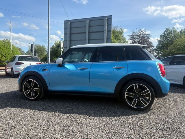 Image for 2015 Mini Cooper AUTOMATIC - LOW KM - UPGRADED ALLOYS