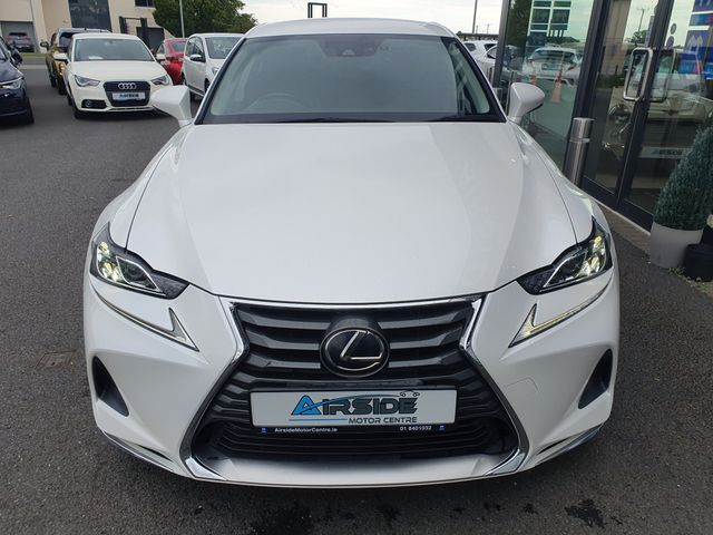 Image for 2018 Lexus IS 300h 2.5 HYBRID