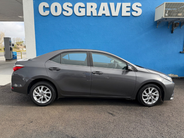 Image for 2017 Toyota Corolla 1.4 D4D Luna 4DR * REVERSING CAMERA / BLUETOOTH * 