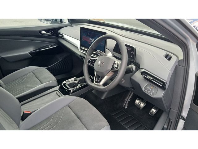 Image for 2025 Volkswagen ID.4 PRO PLUS 77KWH 286HP **PARK ASSIST, FULLY ELECTRIC, REAR VIEW CAMERA**
