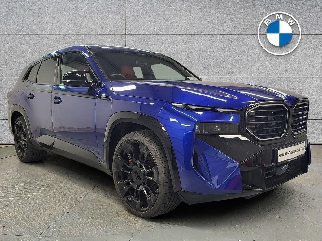 Image for 2025 BMW XM 50e