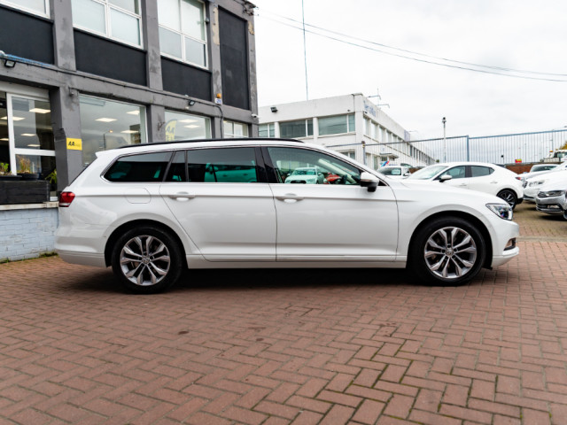 Image for 2017 Volkswagen Passat CL 1.6tdi M6F 120HP 5DR