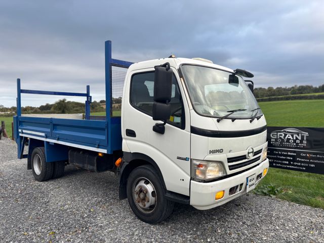 Image for 2012 Hino 300 300 Series 300 Series 815 2DR