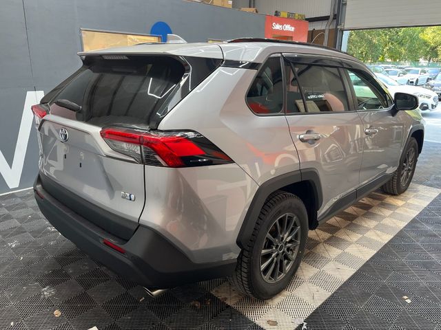 Image for 2023 Toyota Rav4 2023 TOYOTA RAV4 HYBRID X 2.5 AUTOMATIC / CRUISE CONTROL / PARKING CAMERA / HEATED SEATS AND MORE